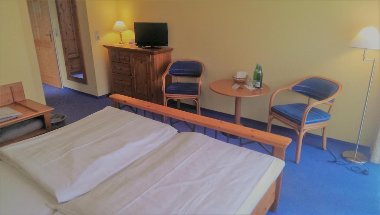 Hotel Heikenberg บัดเลาเทอร์แบร์ก ภายนอก รูปภาพ