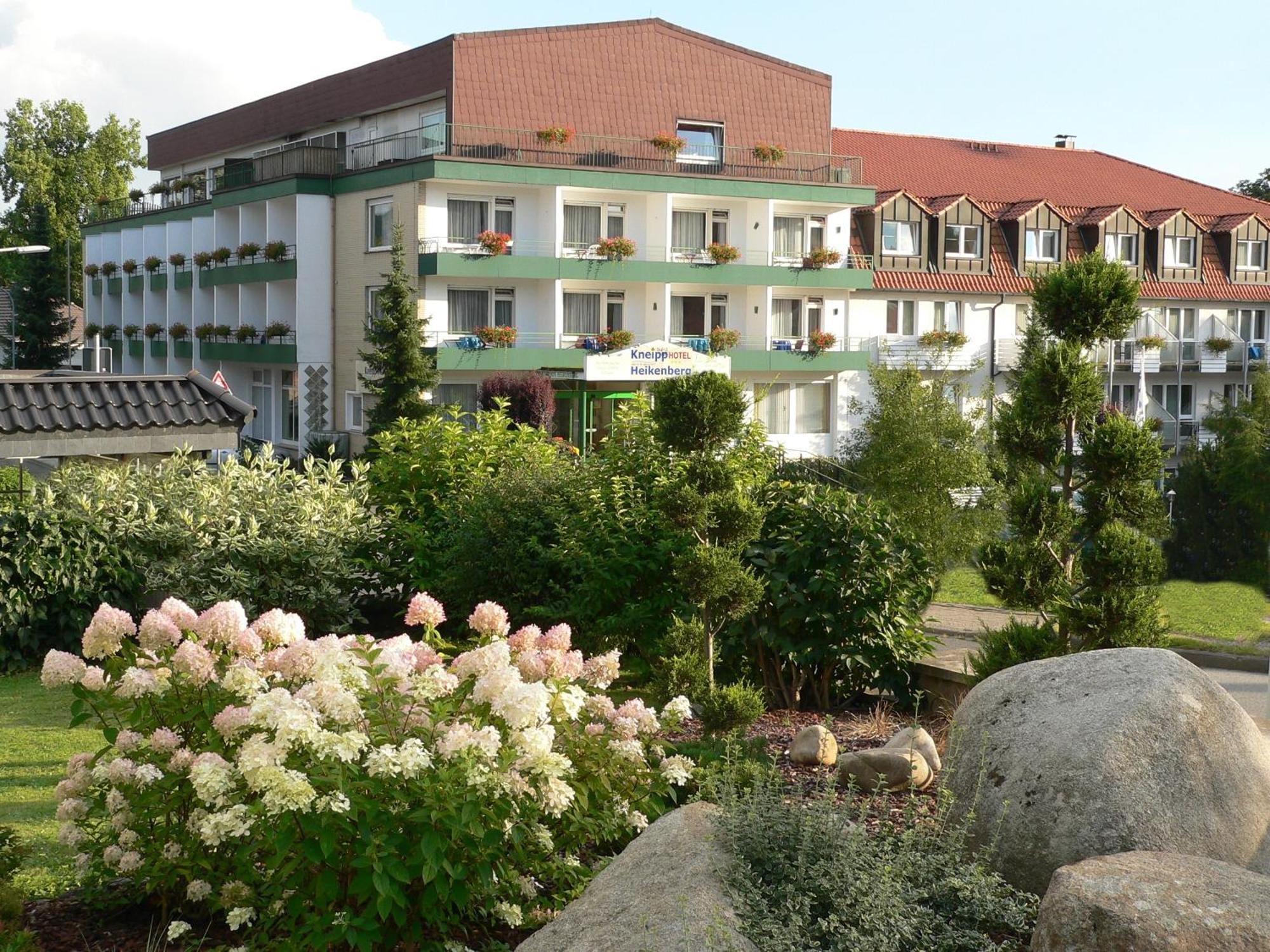 Hotel Heikenberg บัดเลาเทอร์แบร์ก ภายนอก รูปภาพ