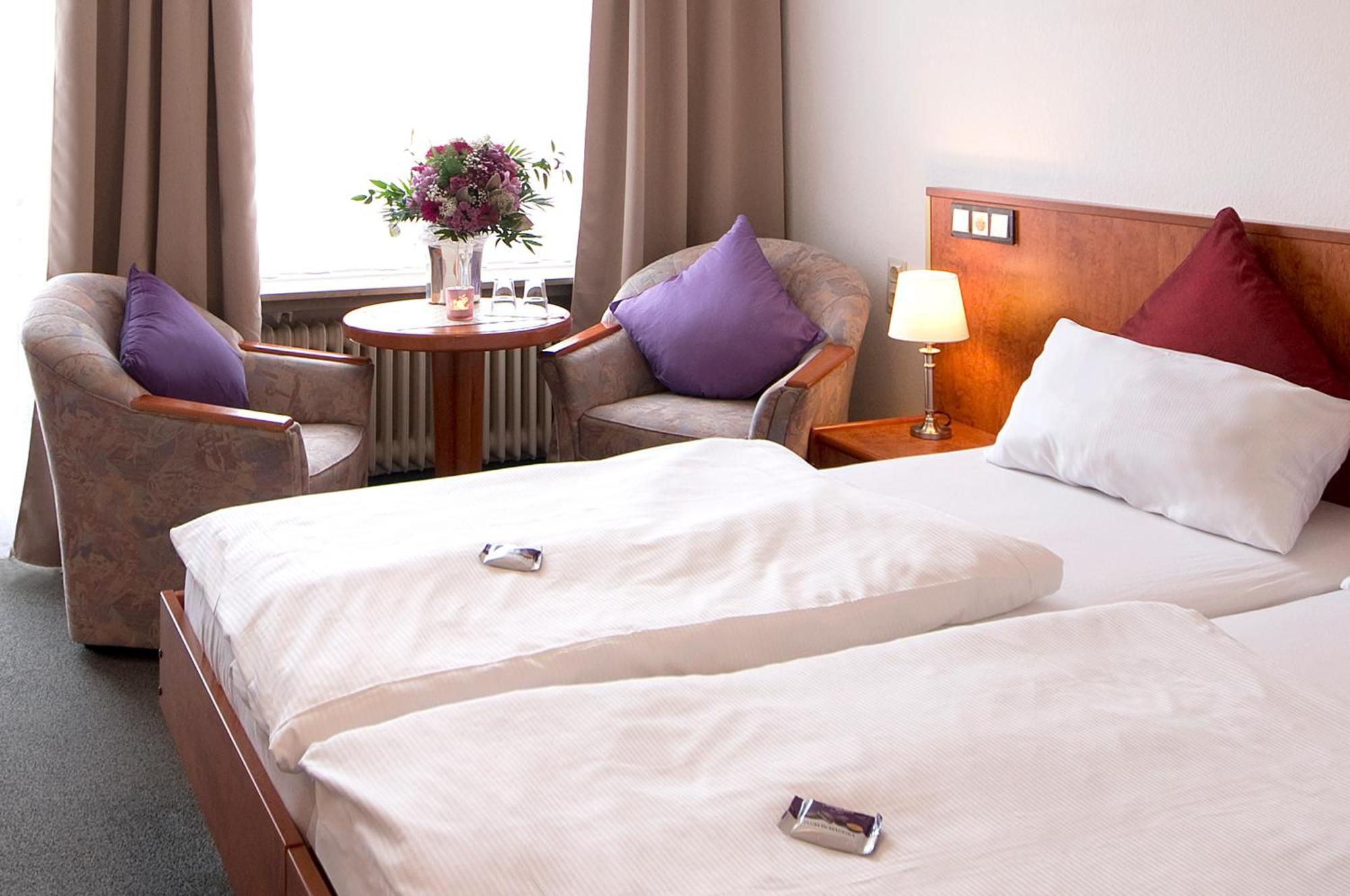 Hotel Heikenberg บัดเลาเทอร์แบร์ก ภายนอก รูปภาพ