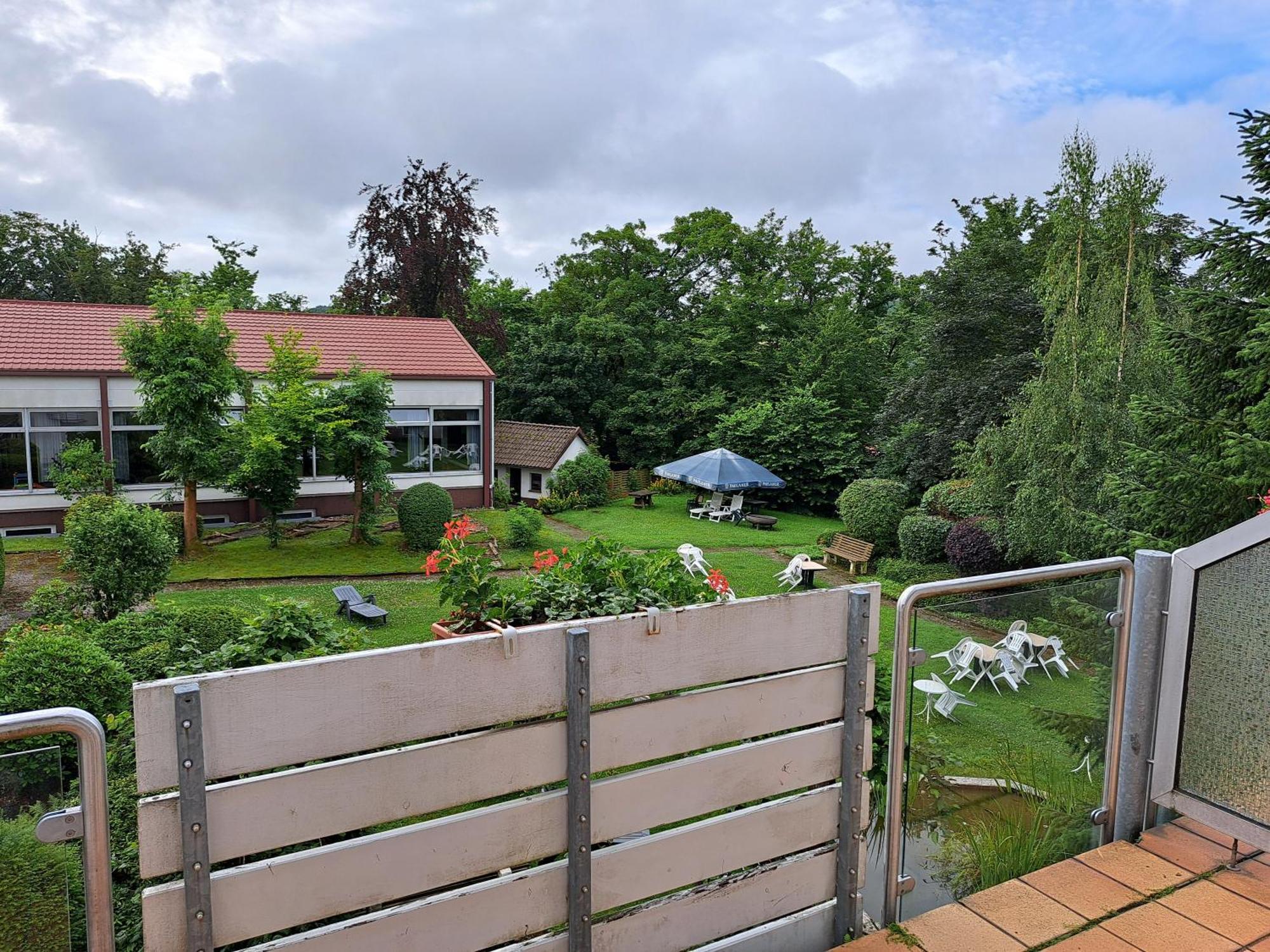Hotel Heikenberg บัดเลาเทอร์แบร์ก ภายนอก รูปภาพ