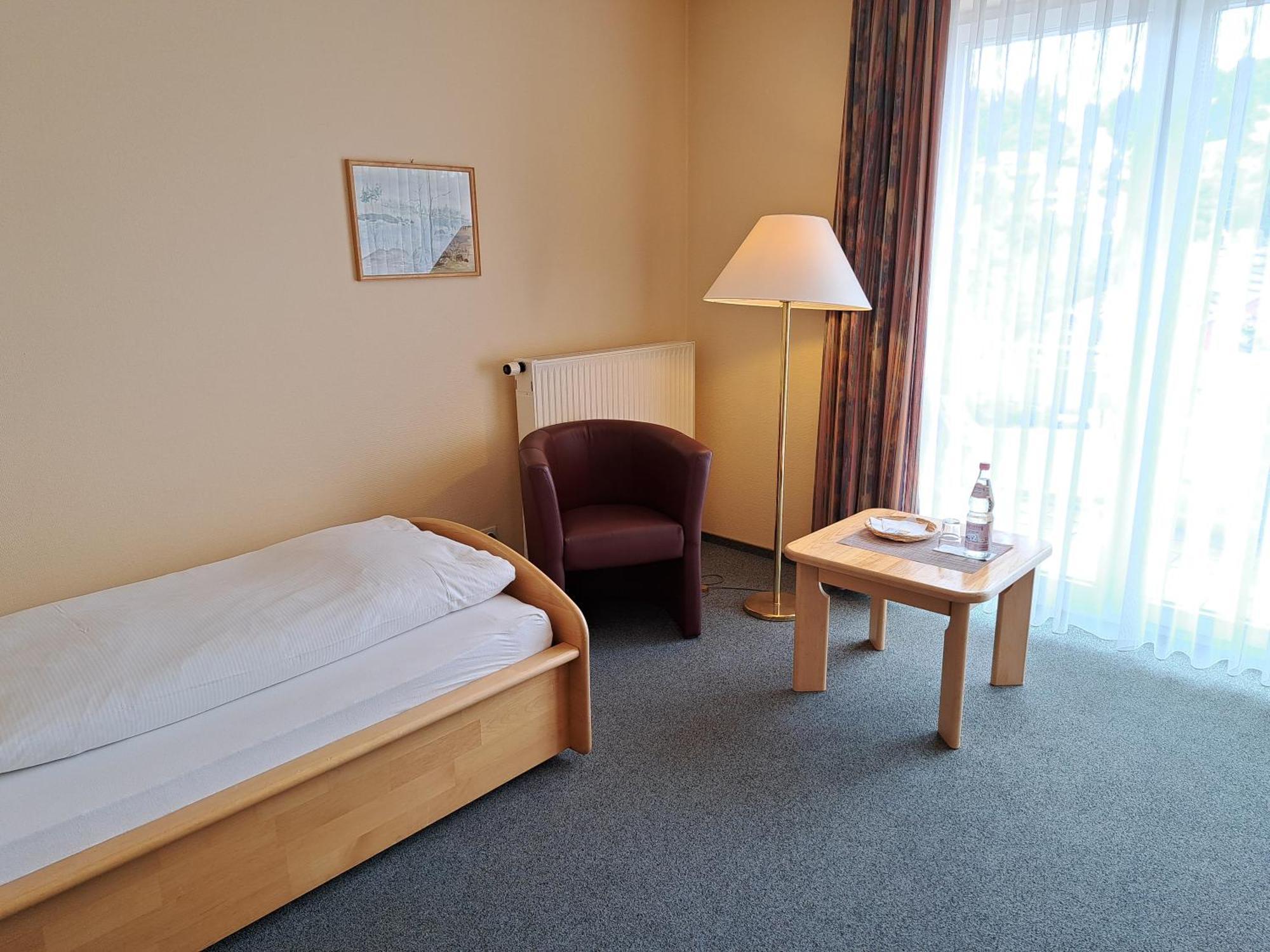 Hotel Heikenberg บัดเลาเทอร์แบร์ก ภายนอก รูปภาพ