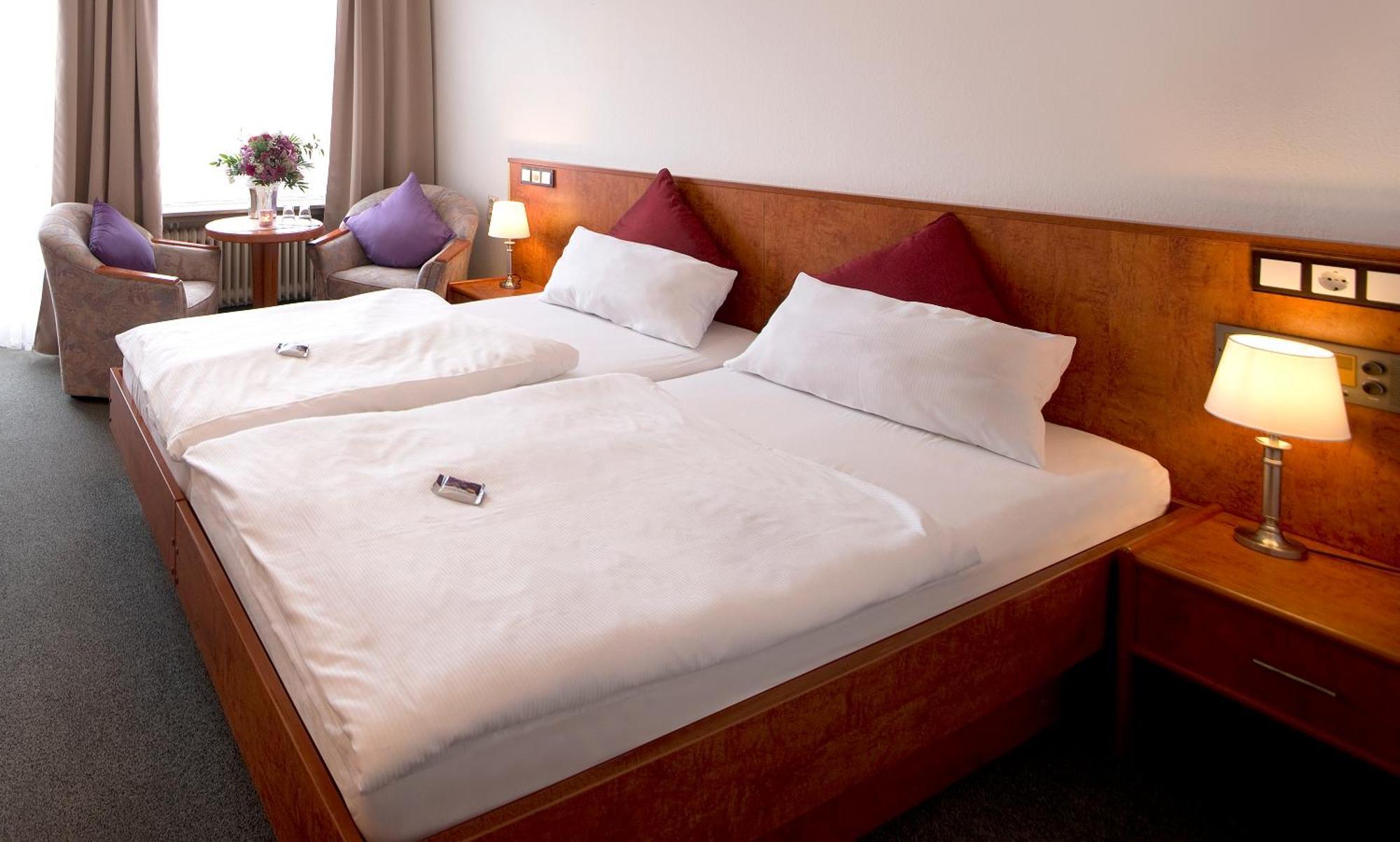 Hotel Heikenberg บัดเลาเทอร์แบร์ก ภายนอก รูปภาพ